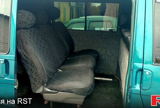 Зеленый Фольксваген Transporter, объемом двигателя 1.9 л и пробегом 123 тыс. км за 5700 $, фото 6 на Automoto.ua