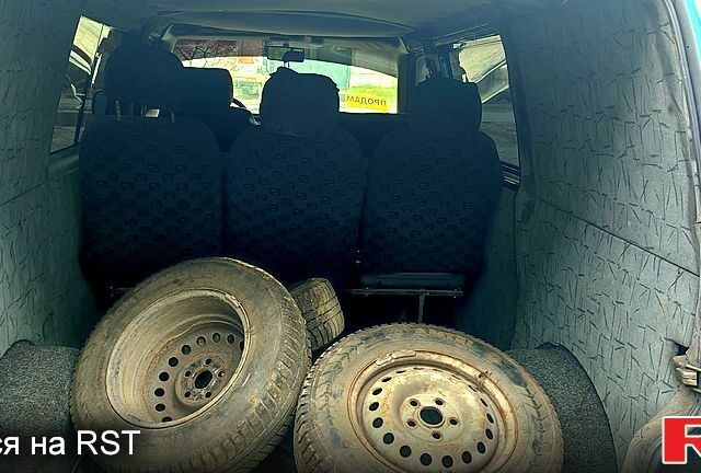 Зеленый Фольксваген Transporter, объемом двигателя 1.9 л и пробегом 123 тыс. км за 5700 $, фото 10 на Automoto.ua
