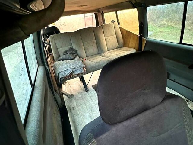 Зеленый Фольксваген Transporter, объемом двигателя 2.4 л и пробегом 537 тыс. км за 4000 $, фото 4 на Automoto.ua