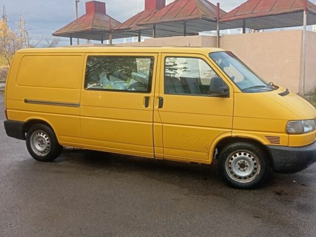 Помаранчевий Фольксваген Transporter, об'ємом двигуна 0 л та пробігом 356 тис. км за 3400 $, фото 2 на Automoto.ua