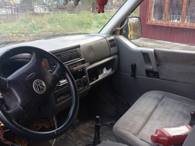 Помаранчевий Фольксваген Transporter, об'ємом двигуна 0 л та пробігом 356 тис. км за 3400 $, фото 5 на Automoto.ua