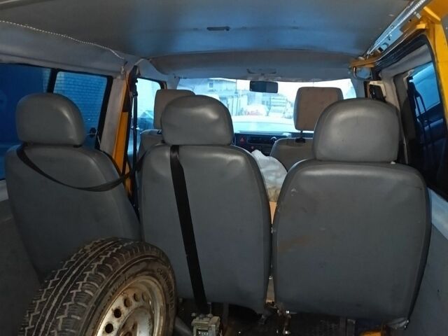 Помаранчевий Фольксваген Transporter, об'ємом двигуна 2.5 л та пробігом 400 тис. км за 3500 $, фото 2 на Automoto.ua
