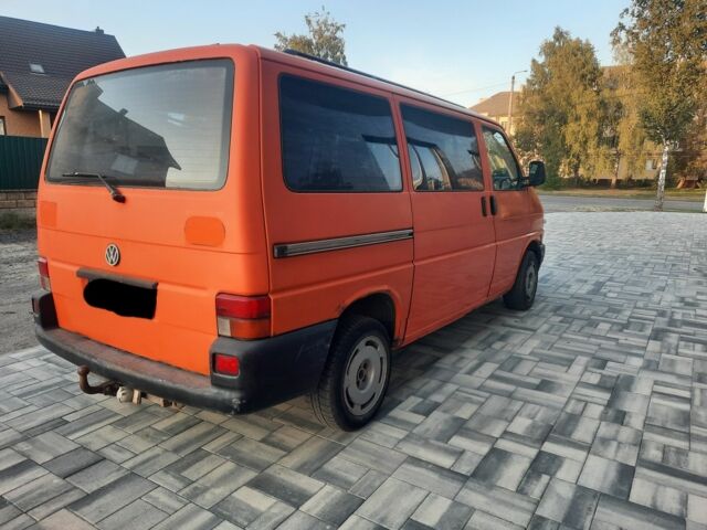 Оранжевый Фольксваген Transporter, объемом двигателя 2 л и пробегом 600 тыс. км за 3400 $, фото 5 на Automoto.ua