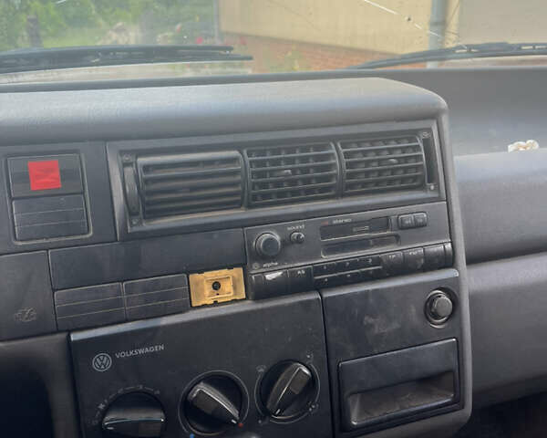 Помаранчевий Фольксваген Transporter, об'ємом двигуна 1.9 л та пробігом 477 тис. км за 3500 $, фото 7 на Automoto.ua