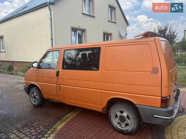 Помаранчевий Фольксваген Transporter, об'ємом двигуна 1.9 л та пробігом 477 тис. км за 3500 $, фото 5 на Automoto.ua