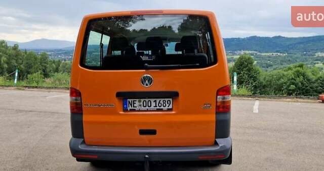 Оранжевый Фольксваген Transporter, объемом двигателя 2 л и пробегом 272 тыс. км за 9000 $, фото 4 на Automoto.ua