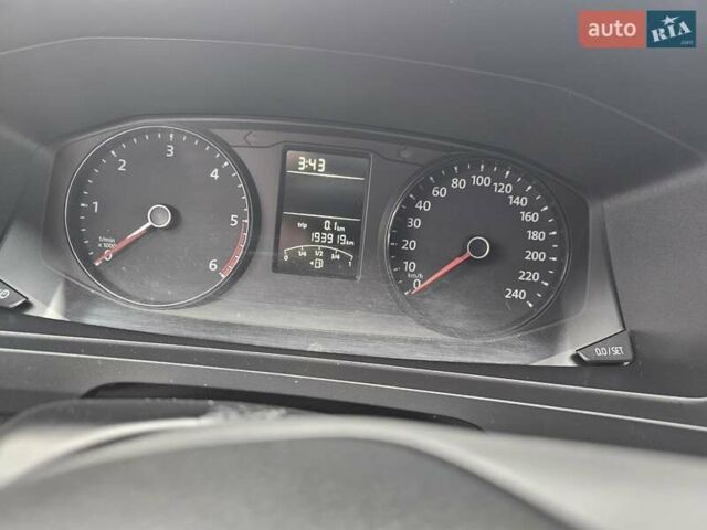 Помаранчевий Фольксваген Transporter, об'ємом двигуна 2 л та пробігом 192 тис. км за 26500 $, фото 10 на Automoto.ua