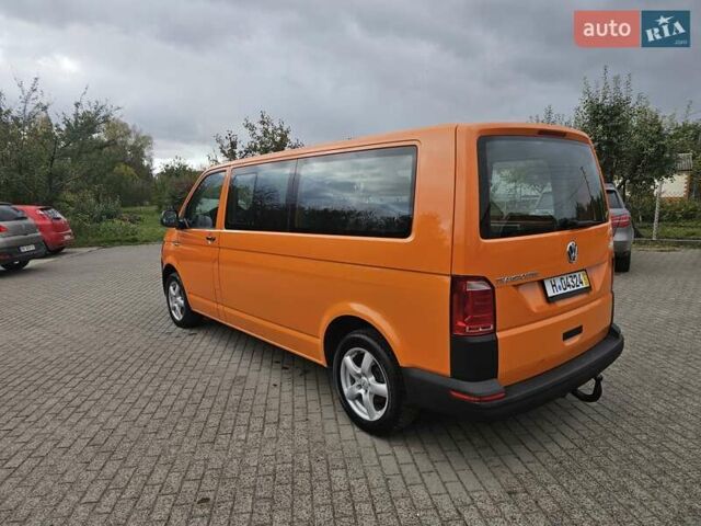 Помаранчевий Фольксваген Transporter, об'ємом двигуна 2 л та пробігом 192 тис. км за 26500 $, фото 7 на Automoto.ua