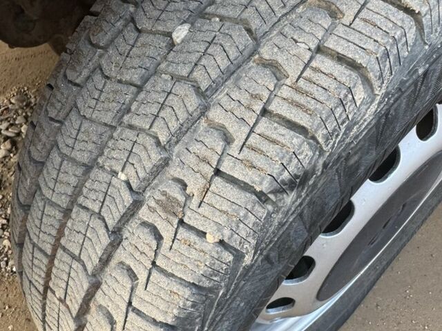 Оранжевый Фольксваген Transporter, объемом двигателя 2.5 л и пробегом 305 тыс. км за 3700 $, фото 17 на Automoto.ua