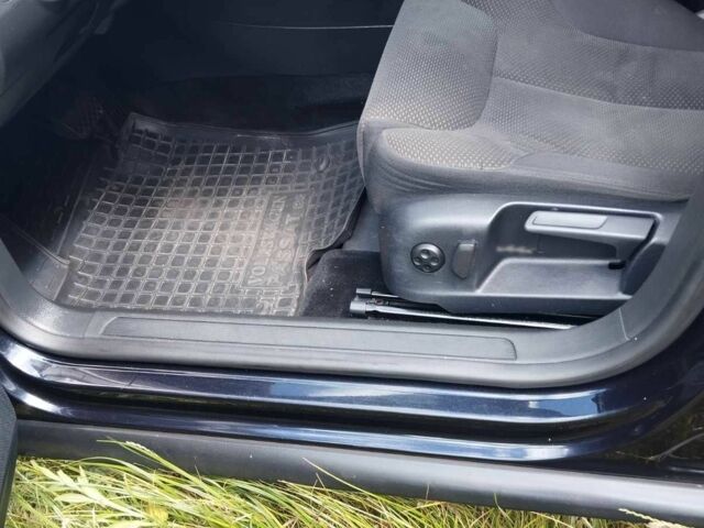 Черный Фольксваген Variant, объемом двигателя 2 л и пробегом 238 тыс. км за 6800 $, фото 9 на Automoto.ua