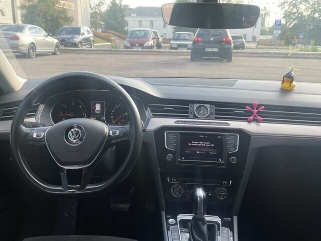 Черный Фольксваген Variant, объемом двигателя 1.97 л и пробегом 280 тыс. км за 14500 $, фото 3 на Automoto.ua