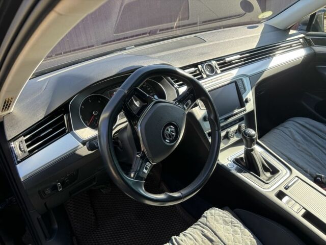 Коричневый Фольксваген Variant, объемом двигателя 2 л и пробегом 230 тыс. км за 15700 $, фото 10 на Automoto.ua