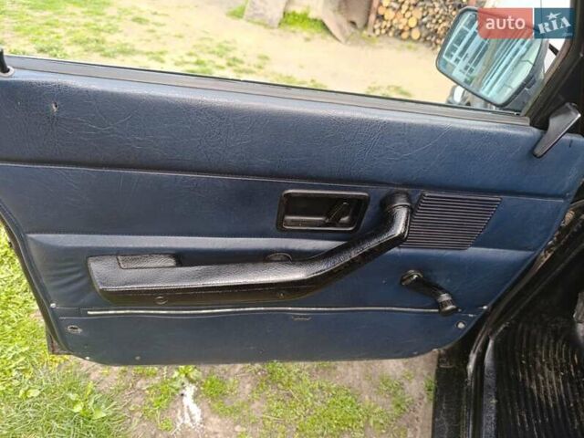 Черный Вольво 244, объемом двигателя 2.13 л и пробегом 200 тыс. км за 1500 $, фото 6 на Automoto.ua