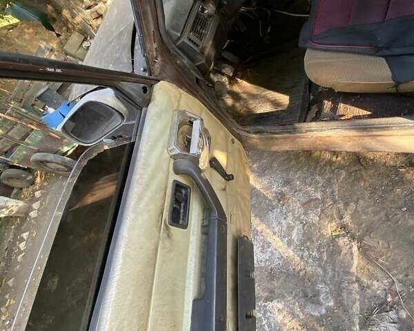 Коричневий Вольво 244, об'ємом двигуна 2 л та пробігом 219 тис. км за 480 $, фото 3 на Automoto.ua