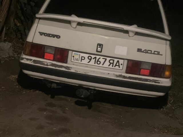 Білий Вольво 340, об'ємом двигуна 1.7 л та пробігом 210 тис. км за 486 $, фото 2 на Automoto.ua