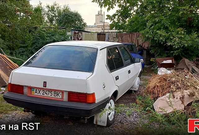 Білий Вольво 340, об'ємом двигуна 1.4 л та пробігом 0 тис. км за 600 $, фото 3 на Automoto.ua