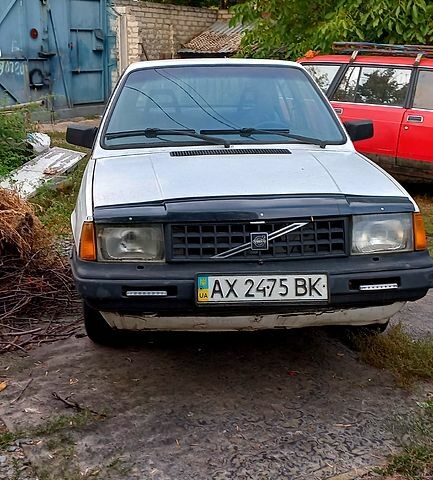 Білий Вольво 340, об'ємом двигуна 1.4 л та пробігом 0 тис. км за 600 $, фото 1 на Automoto.ua