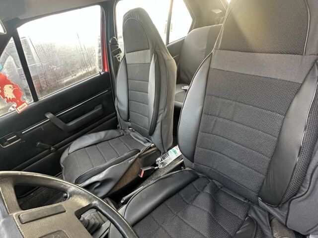 Красный Вольво 340, объемом двигателя 1.4 л и пробегом 215 тыс. км за 496 $, фото 9 на Automoto.ua