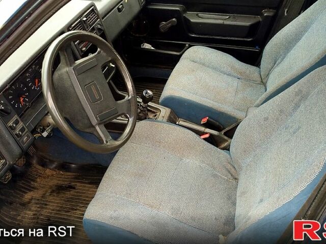 Вольво 340, об'ємом двигуна 1.7 л та пробігом 250 тис. км за 400 $, фото 4 на Automoto.ua