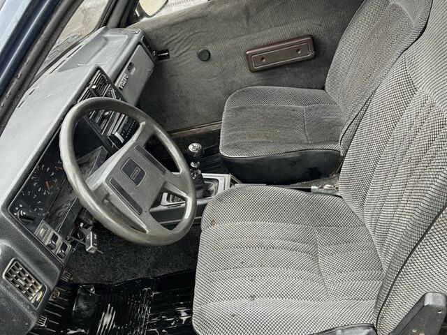 Серый Вольво 340, объемом двигателя 0 л и пробегом 280 тыс. км за 475 $, фото 5 на Automoto.ua