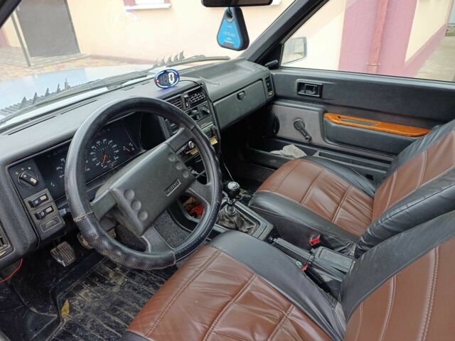 Серый Вольво 340, объемом двигателя 2 л и пробегом 240 тыс. км за 1000 $, фото 12 на Automoto.ua