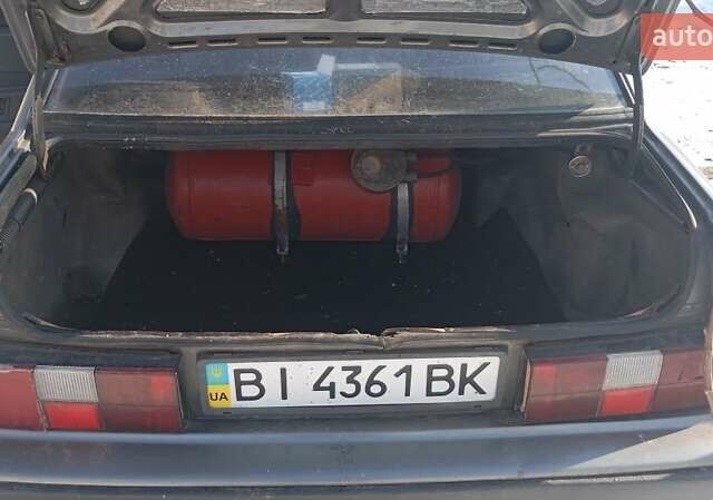 Серый Вольво 340, объемом двигателя 2 л и пробегом 200 тыс. км за 400 $, фото 1 на Automoto.ua