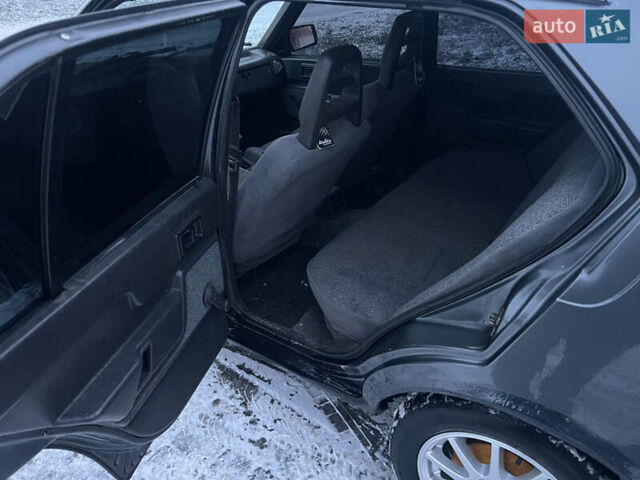 Сірий Вольво 360, об'ємом двигуна 2 л та пробігом 200 тис. км за 1354 $, фото 10 на Automoto.ua