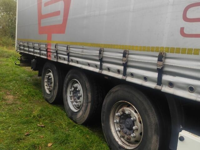 Белый Вольво 440, объемом двигателя 12.8 л и пробегом 1000 тыс. км за 16700 $, фото 2 на Automoto.ua