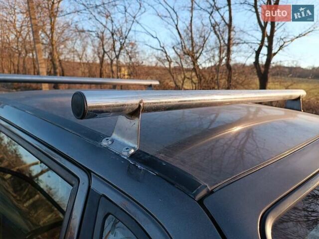 Чорний Вольво 440, об'ємом двигуна 1.7 л та пробігом 100 тис. км за 1999 $, фото 7 на Automoto.ua