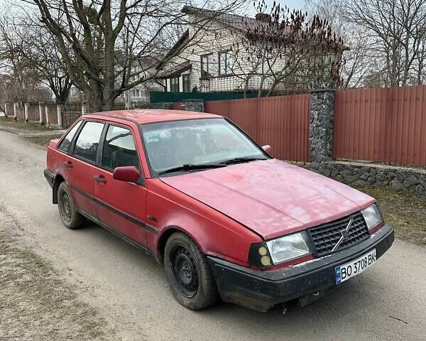 Красный Вольво 440, объемом двигателя 1.71 л и пробегом 280 тыс. км за 597 $, фото 9 на Automoto.ua