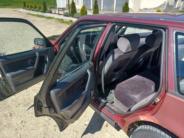 Красный Вольво 440, объемом двигателя 1.8 л и пробегом 263 тыс. км за 600 $, фото 6 на Automoto.ua