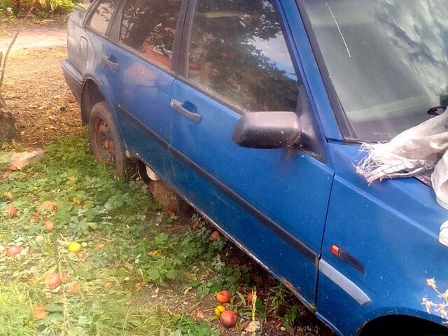 Вольво 440, об'ємом двигуна 1.7 л та пробігом 0 тис. км за 720 $, фото 2 на Automoto.ua