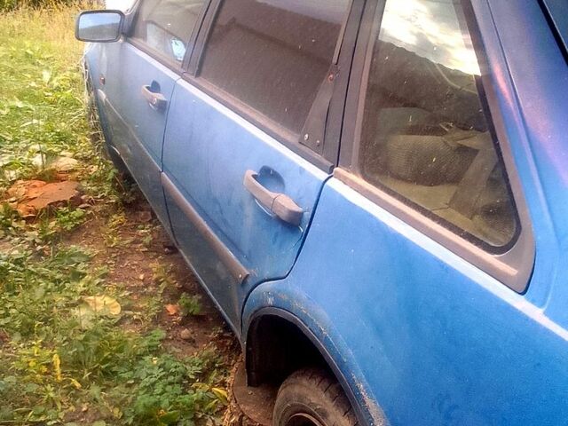 Вольво 440, об'ємом двигуна 1.7 л та пробігом 0 тис. км за 720 $, фото 1 на Automoto.ua