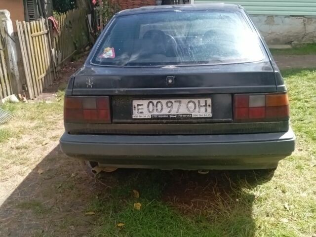 Серый Вольво 440, объемом двигателя 1.7 л и пробегом 250 тыс. км за 1149 $, фото 8 на Automoto.ua