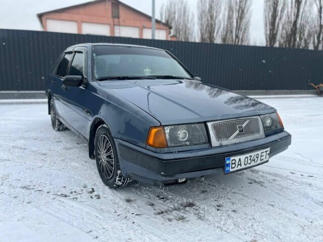 Сірий Вольво 440, об'ємом двигуна 1.7 л та пробігом 194 тис. км за 1150 $, фото 1 на Automoto.ua