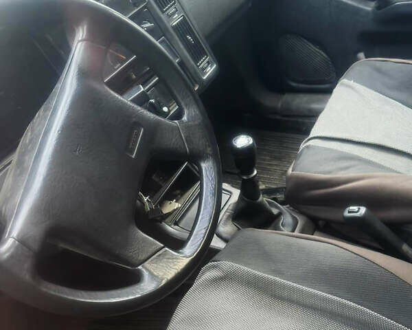 Серый Вольво 440, объемом двигателя 1.7 л и пробегом 280 тыс. км за 1100 $, фото 5 на Automoto.ua