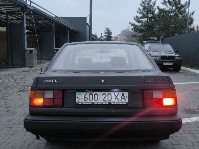 Сірий Вольво 440, об'ємом двигуна 0 л та пробігом 222 тис. км за 600 $, фото 5 на Automoto.ua