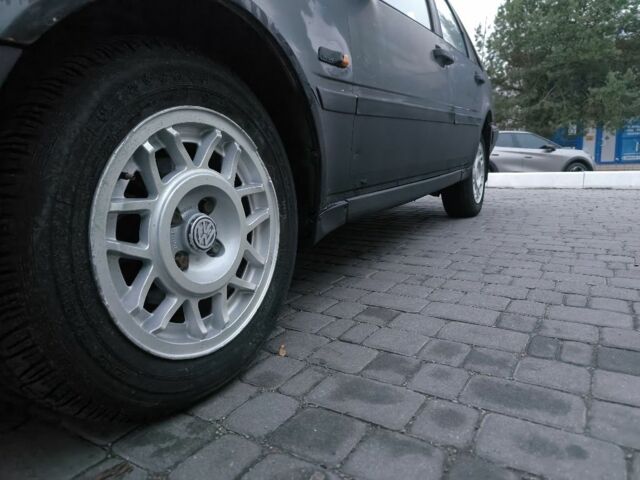 Сірий Вольво 440, об'ємом двигуна 0 л та пробігом 222 тис. км за 600 $, фото 10 на Automoto.ua