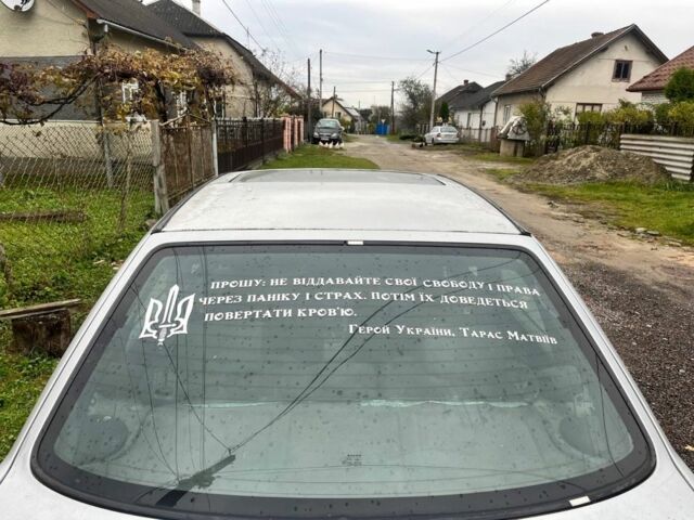 Серый Вольво 440, объемом двигателя 2 л и пробегом 290 тыс. км за 820 $, фото 6 на Automoto.ua