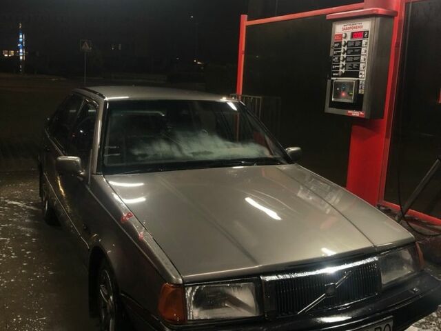 Сірий Вольво 440, об'ємом двигуна 1.7 л та пробігом 250 тис. км за 1100 $, фото 3 на Automoto.ua