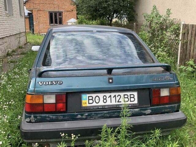 Зеленый Вольво 440, объемом двигателя 1.7 л и пробегом 500 тыс. км за 345 $, фото 2 на Automoto.ua