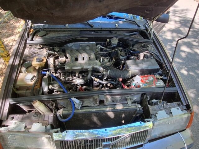 Коричневый Вольво 460, объемом двигателя 1.7 л и пробегом 230 тыс. км за 1300 $, фото 7 на Automoto.ua