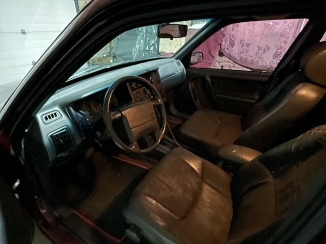 Червоний Вольво 460, об'ємом двигуна 2 л та пробігом 220 тис. км за 2000 $, фото 15 на Automoto.ua
