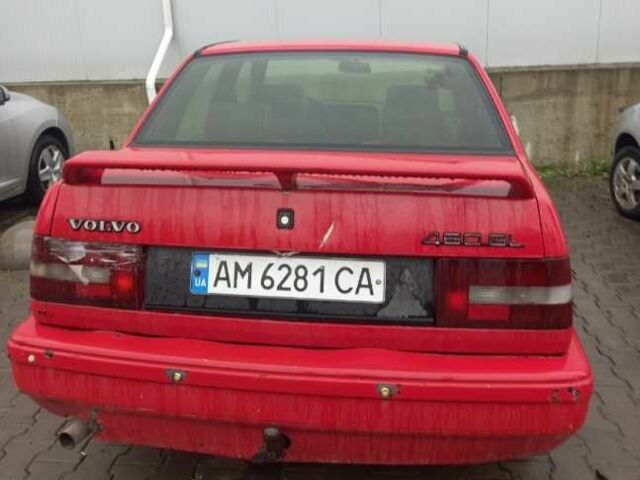 Червоний Вольво 460, об'ємом двигуна 2 л та пробігом 300 тис. км за 991 $, фото 3 на Automoto.ua
