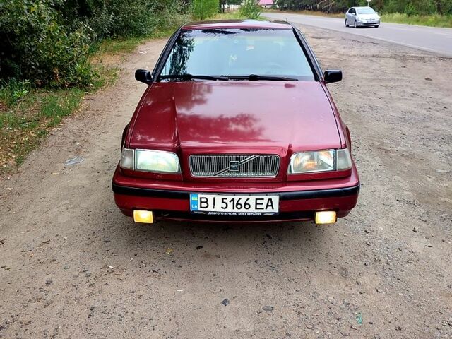 Красный Вольво 460, объемом двигателя 1.8 л и пробегом 270 тыс. км за 1800 $, фото 11 на Automoto.ua