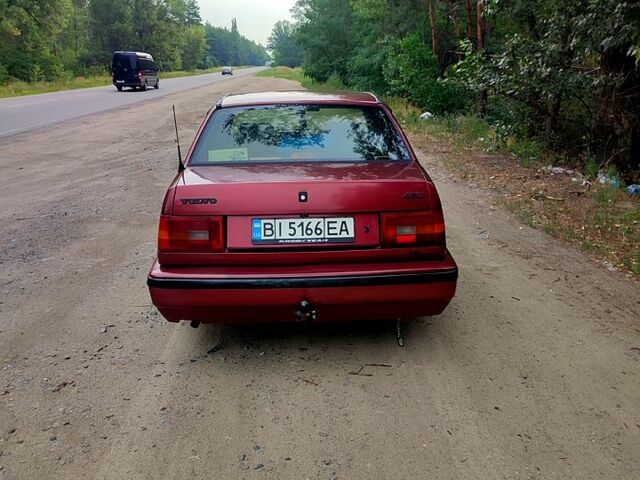 Красный Вольво 460, объемом двигателя 1.8 л и пробегом 270 тыс. км за 1800 $, фото 2 на Automoto.ua