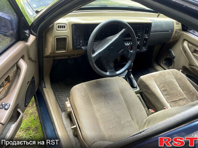 Вольво 460 1992 в Кривом Роге на Automoto.ua Вольво 460, объемом двигателя 2 л и пробегом 0 тыс. км за 660 $, фото 3 на Automoto.ua