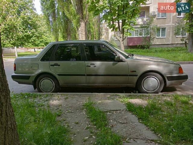 Серый Вольво 460, объемом двигателя 2 л и пробегом 514 тыс. км за 1100 $, фото 3 на Automoto.ua