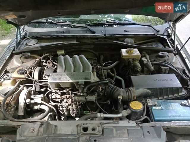 Серый Вольво 460, объемом двигателя 2 л и пробегом 514 тыс. км за 1100 $, фото 11 на Automoto.ua