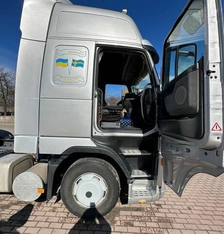 Серый Вольво 460, объемом двигателя 12.1 л и пробегом 1000 тыс. км за 9800 $, фото 7 на Automoto.ua